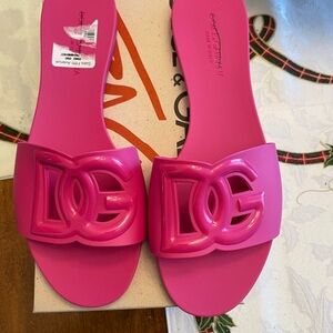 Dolce & Gabbana Fuchsia Interlock Logo Rubber Slides Sandals.